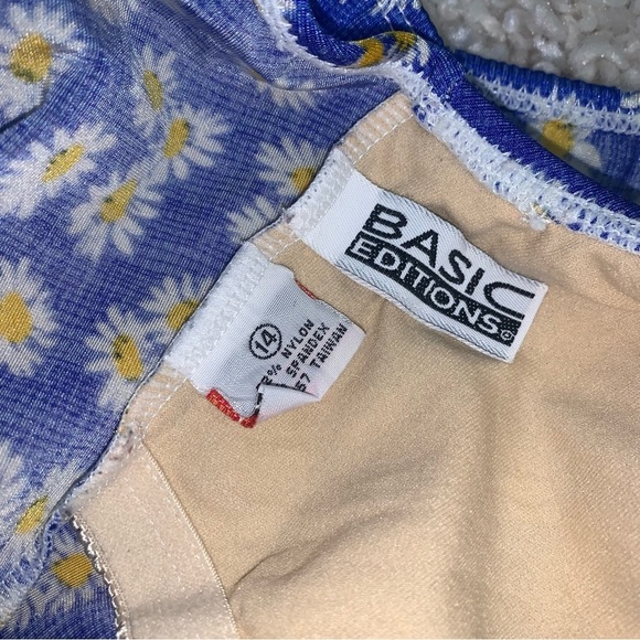 Vintage Basic Editions One-Piece Swimsuit Size Medium Floral Daisies Blue Pin-Up - Picture 4 of 8